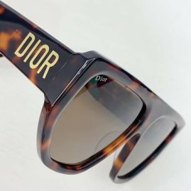 Picture of Dior Sunglasses _SKUfw55592106fw